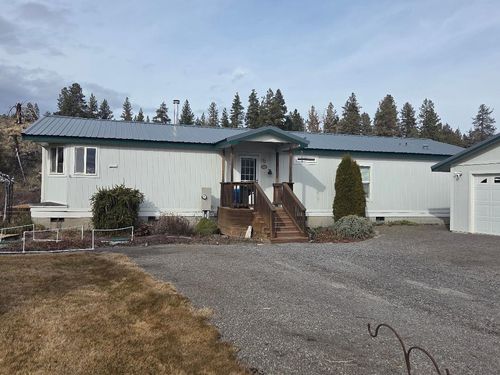 32928 Rivers Dr, Chiloquin, OR, 97624-9745 | Card Image