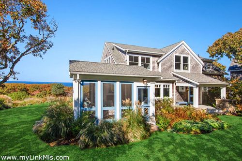 94 Menemsha Inn Rd, Chilmark, MA, 02535-1860 | Card Image