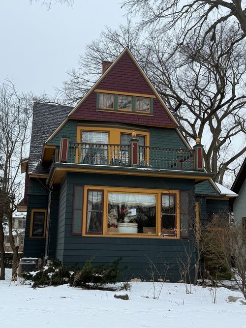 193 Herrick Rd, Riverside, IL, 60546-2045 | Card Image