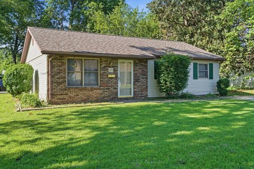 1303 W Prairie St, Marion, IL, 62959-2025 | Card Image