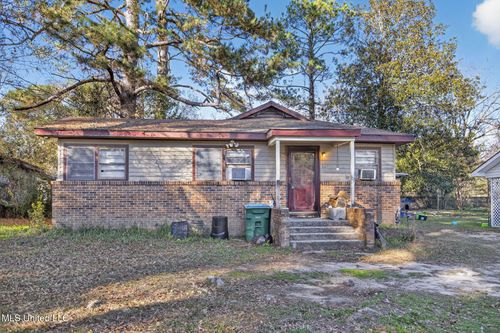 1005 Beatrice Ave, Columbia, MS, 39429-2524 | Card Image
