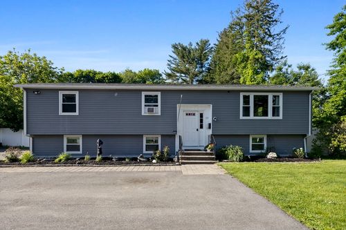 137 Holten St, Danvers, MA, 01923-2669 | Card Image