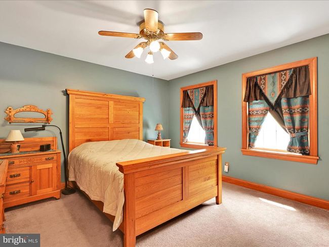 52 Church Ln, House other with 3 bedrooms, 2 bathrooms and null parking in JONESTOWN PA | Image 16