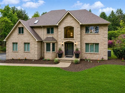 1005 Fairway Oaks Dr, Jeannette, PA, 15644-9691 | Card Image