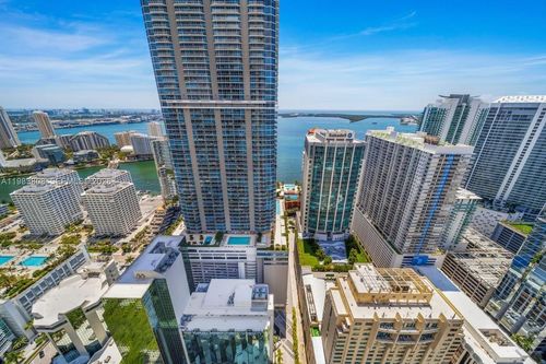 apt-415-1060 Brickell Ave, Miami, FL, 33131-3916 | Card Image
