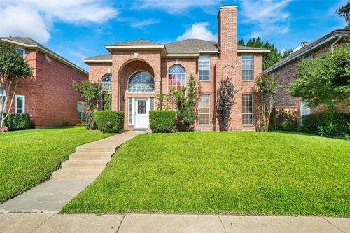 11953 Oak Highland Dr, Dallas, TX, 75243-9401 | Card Image