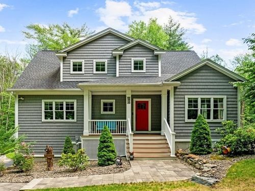 86 Lyman Rd, Berlin, MA, 01503-1804 | Card Image