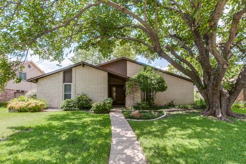 1511 Westminster Dr, Richardson, TX, 75081-2636 | Card Image
