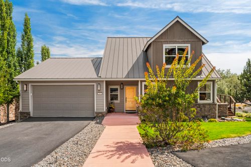 408 Parks Loop, Redmond, OR, 97756-7140 | Card Image