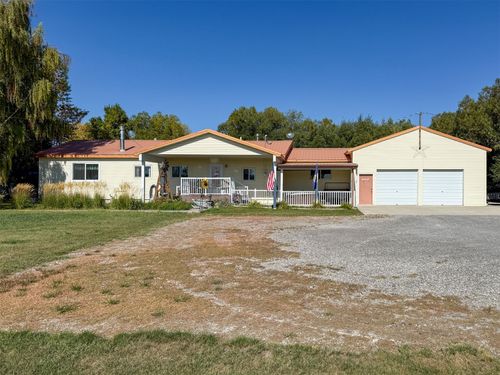 7 7th St Sw, Choteau, MT, 59422-7776 | Card Image