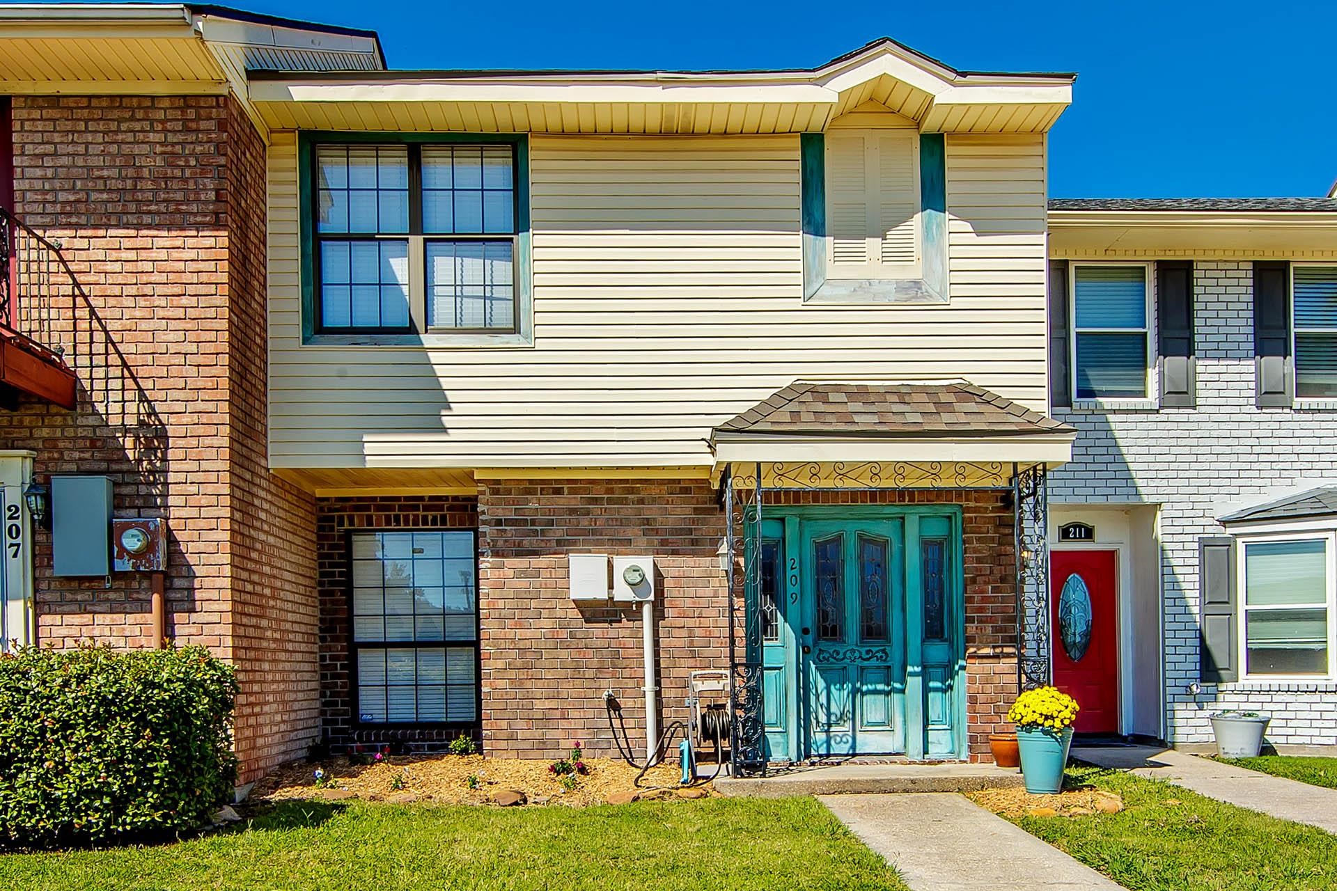 209 North French Quarter Drive, For Sale in Houma Zoocasa