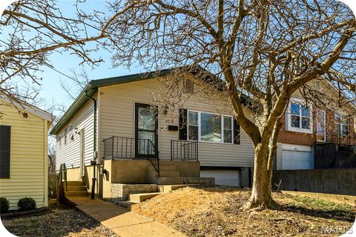 6564 Villa Ave, Saint Louis, MO, 63139-3464 | Card Image