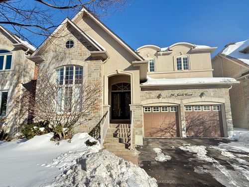 26 Jacobi Crt, Thornhill, ON, L4J9H8 | Card Image
