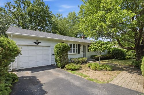 251 Madeleine Ave, Woonsocket, RI, 02895-3911 | Card Image