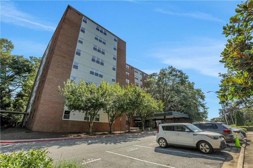 apt-809-2965 Pharr Court South Nw, Atlanta, GA, 30305-2141 | Card Image