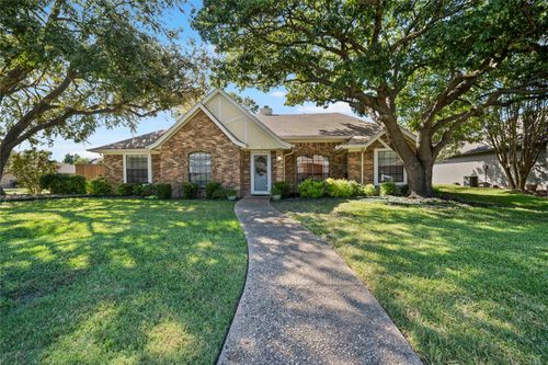 2829 Lawndale Dr, Plano, TX, 75023-7941 | Card Image