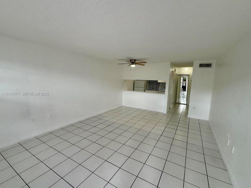 c-107-291 Nw 177th St, Miami Gardens, FL, 33169-4950 | Card Image