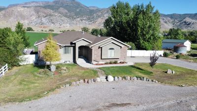 430 N 300 E, House other with 6 bedrooms, 3 bathrooms and 3 parking in Monroe UT | Image 3