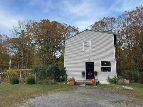 1833 Mattson Rd, Chester, VT, 05143-8741 | Card Image