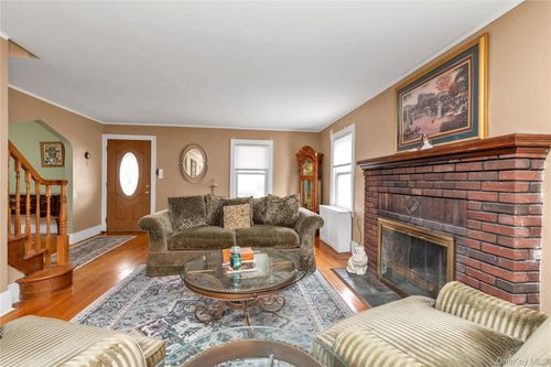 12 Alexine Ave, East Rockaway, NY, 11518-1510 | Card Image