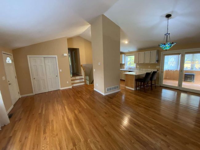 122 Musquash Rd, House other with 3 bedrooms, 3 bathrooms and null parking in Hudson NH | Image 4