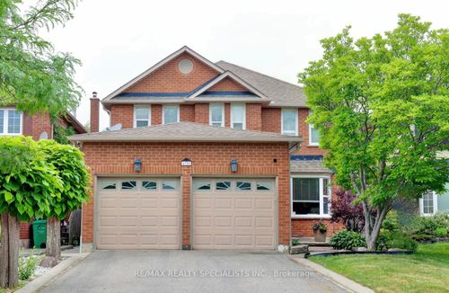 4705 Rathkeale Rd, Mississauga, ON, L5V1J8 | Card Image