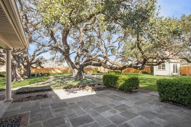 1014 River Plant Rd, Home with 3 bedrooms, 3 bathrooms and null parking in Eagle Lake TX | Image 20