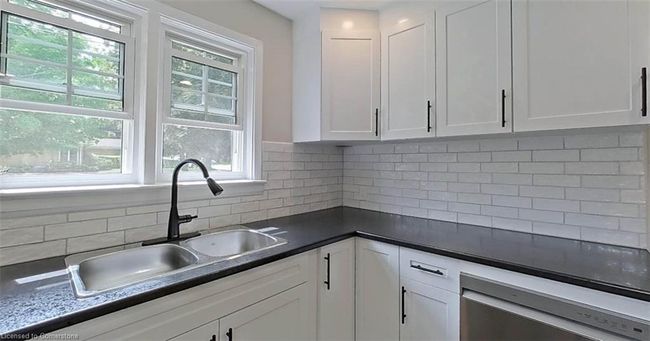 43 Dudhope Ave, House other with 4 bedrooms, 2 bathrooms and 6 parking in Cambridge ON | Image 15