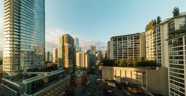 909 - 989 Nelson St, Condo with 1 bedrooms, 1 bathrooms and null parking in Vancouver BC | Image 32