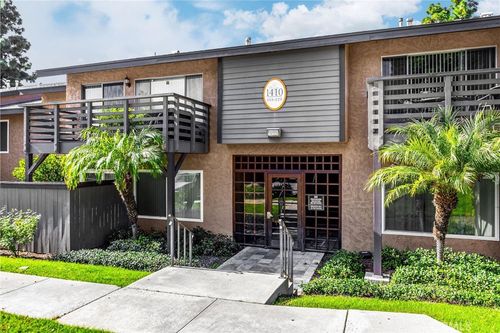 unit-202-1410 W Lambert Rd, La Habra, CA, 90631-6548 | Card Image