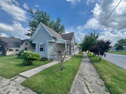 451 E Washington Ave, Peru, IN, 46970-1201 | Card Image