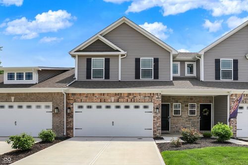 6463 Wasco Dr, Whitestown, IN, 46075-7524 | Card Image