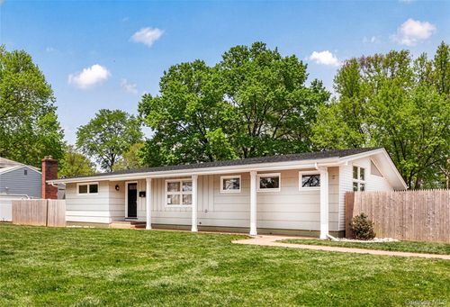 58 N Howells Point Rd, Bellport, NY, 11713-2311 | Card Image