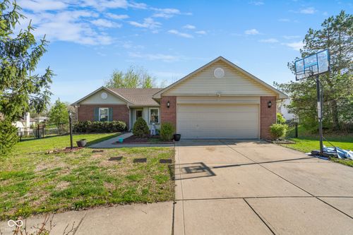 4617 Welton St, Greenwood, IN, 46143-8974 | Card Image