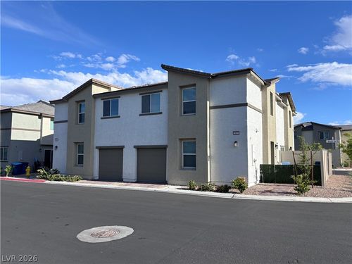 2833 Champagne Gold Ave, North Las Vegas, NV, 89086-1771 | Card Image