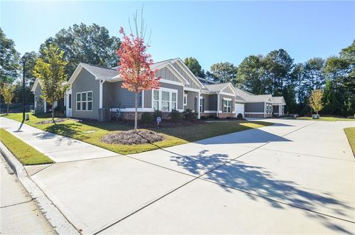 2562 Rathburn Cir, Loganville, GA, 30052-3165 | Card Image