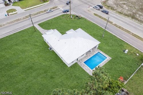 2 Nelson Rd N, Cape Coral, FL, 33993-4502 | Card Image