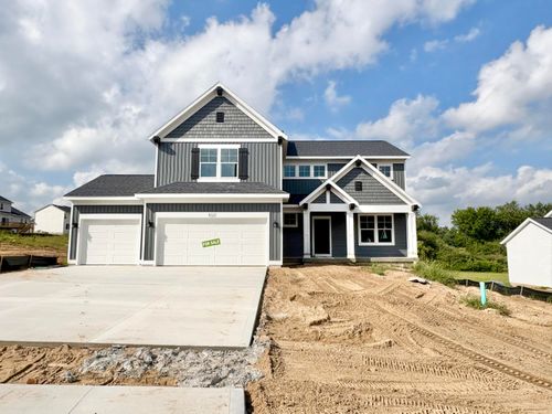 8321 Kettle Oak Dr Se, Alto, MI, 49302-8210 | Card Image