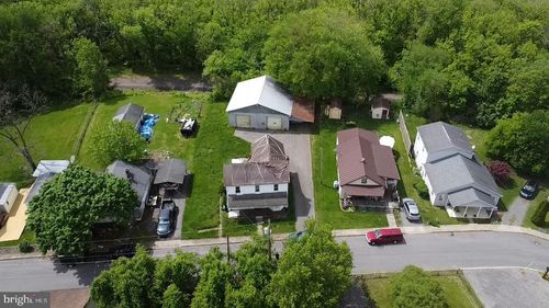 202 Lee St, Paw Paw, WV, 25434 | Card Image