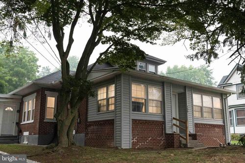 739 S Reading Ave, BOYERTOWN, PA, 19512-2059 | Card Image