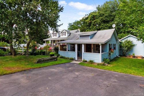 20 Seneca Rd, Putnam Valley, NY, 10579-2119 | Card Image