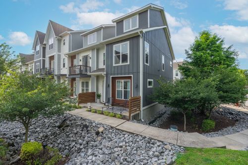 17-700 James Ave, Nashville, TN, 37209-1294 | Card Image