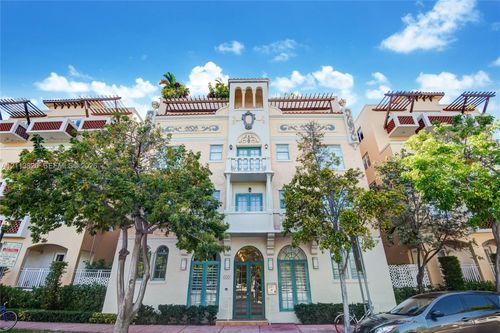 406-227 Michigan Ave, Miami Beach, FL, 33139-7020 | Card Image