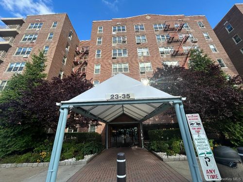 3h-23-35 Bell Blvd, Bayside, NY, 11360-2034 | Card Image