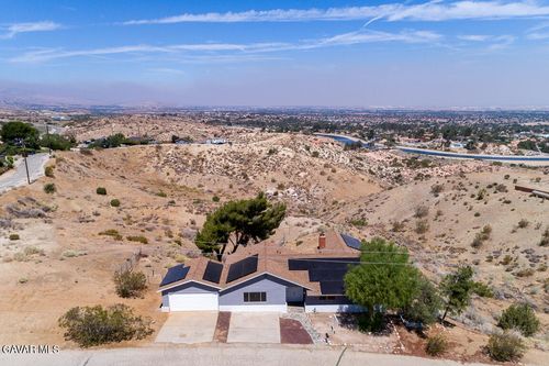 35433 Alida Ln, Palmdale, CA, 93552-6230 | Card Image