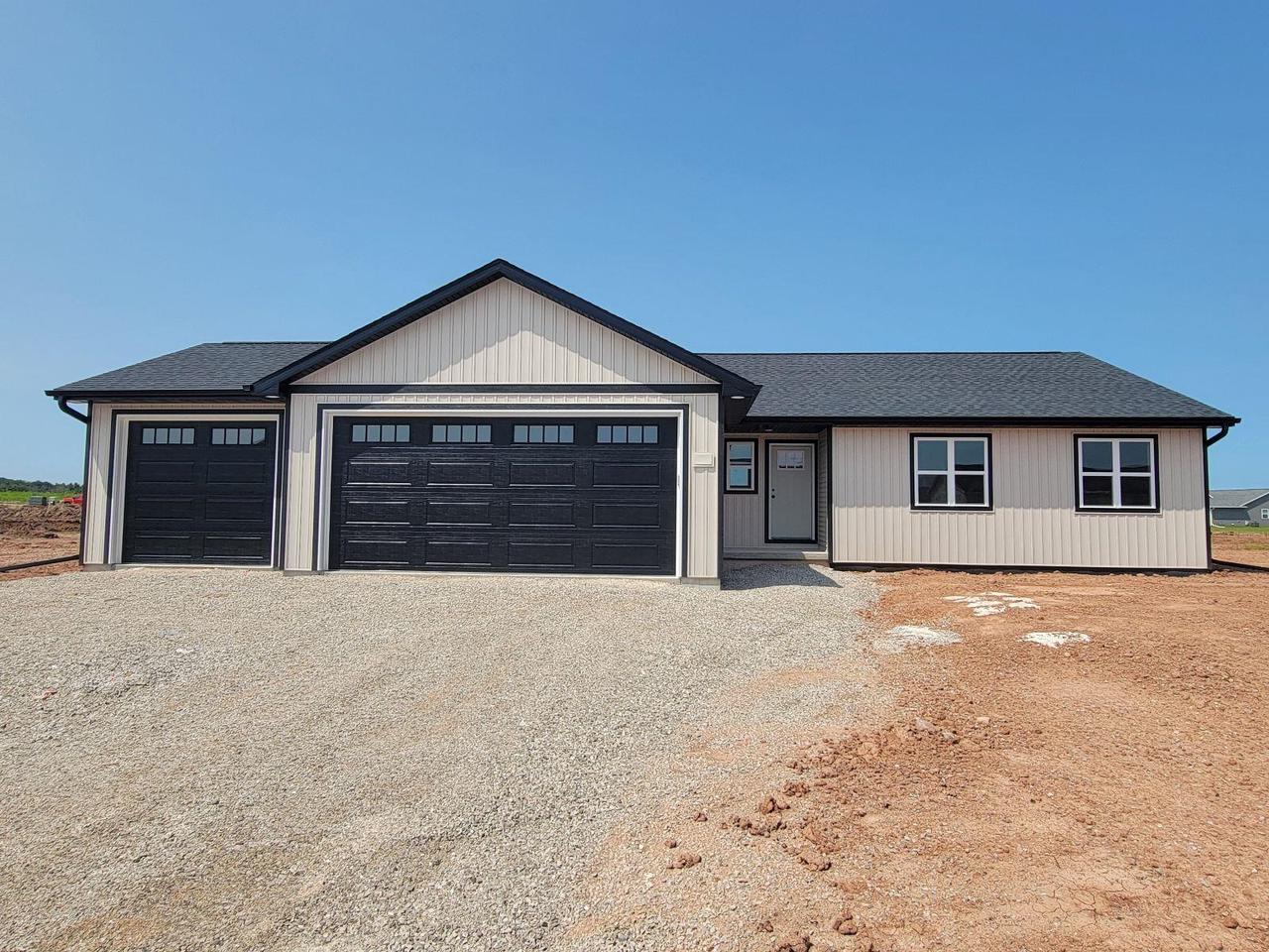 Snow Goose Way, Kaukauna, WI 54130