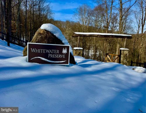 5 E Laurel Ct, BRUCETON MILLS, WV, 26525 | Card Image