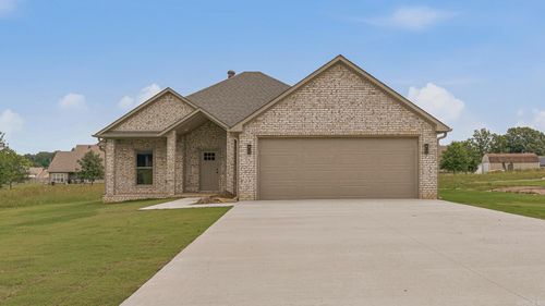 146 Raymond Dr, Paragould, AR, 72450-2727 | Card Image