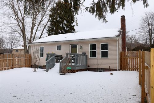 125 Church Rd, Slippery Rock, PA, 16057-4605 | Card Image