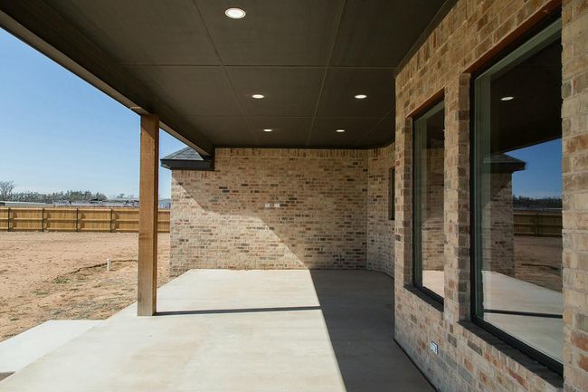 7211 W 12 Th St, House other with 3 bedrooms, 2 bathrooms and null parking in Plainview TX | Image 42